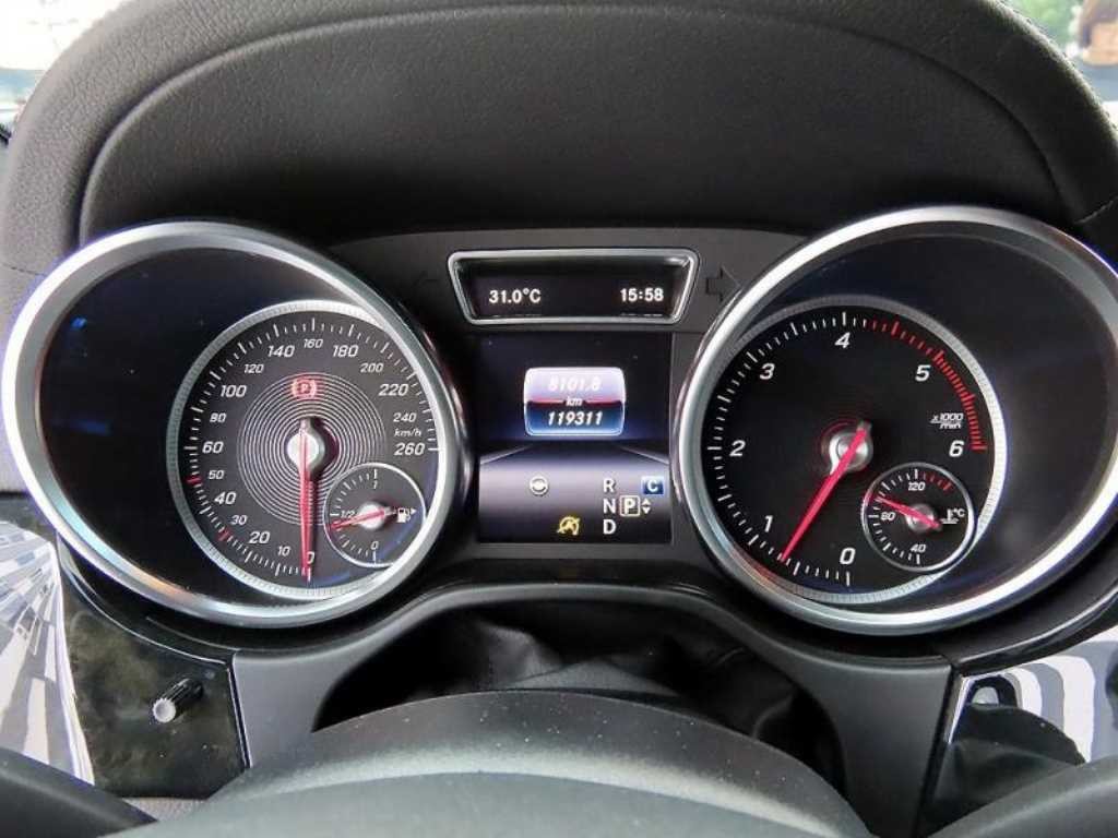 벤츠 GLS 클래스 GLS클래스 X166 GLS350 D 4MATIC 이미지 9
