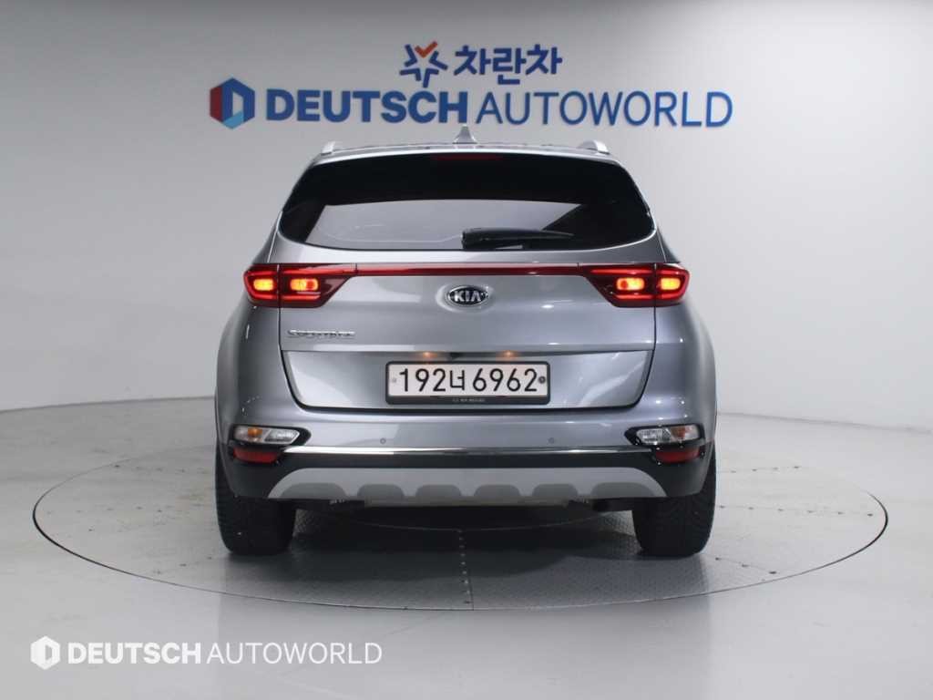기아 스포티지 스포티지 더 볼드 2.0 가솔린 2WD 프레스티지 이미지 3