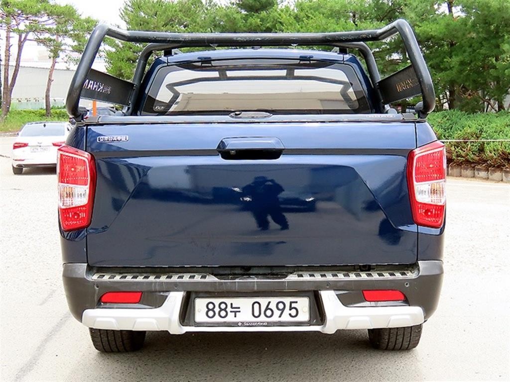 KG모빌리티(쌍용) 렉스턴 렉스턴 스포츠 칸 디젤 2.2 4WD 프로페셔널 S 이미지 4