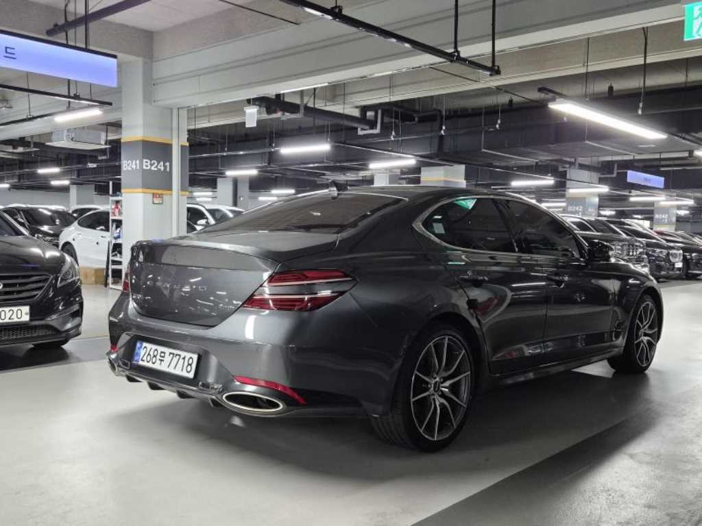 제네시스 G70 더 뉴 G70 가솔린 3.3T 4WD 이미지 3