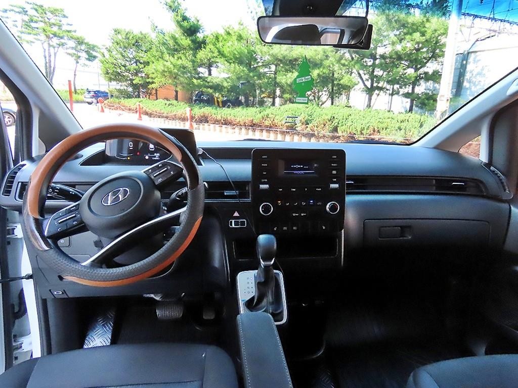현대 스타리아 2WD 디젤 카고 스마트 5인승 이미지 7