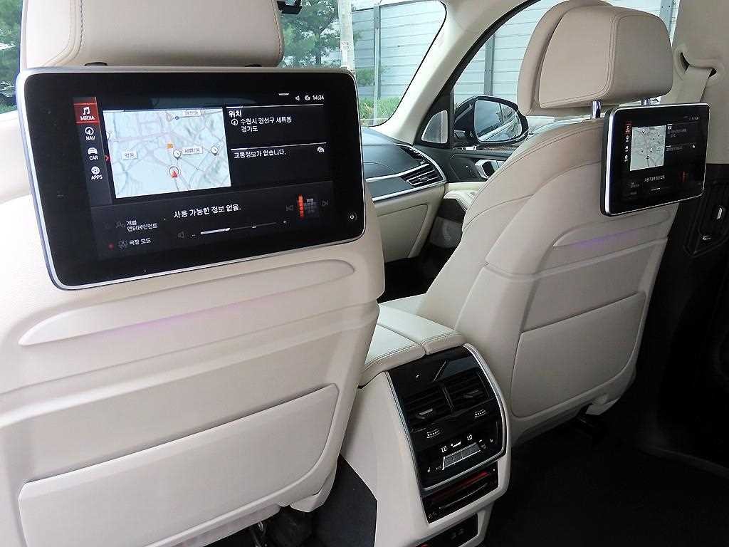 BMW X7 X7 (G07) xDrive 40i 디자인 퓨어 엑셀런스 7인승 이미지 15