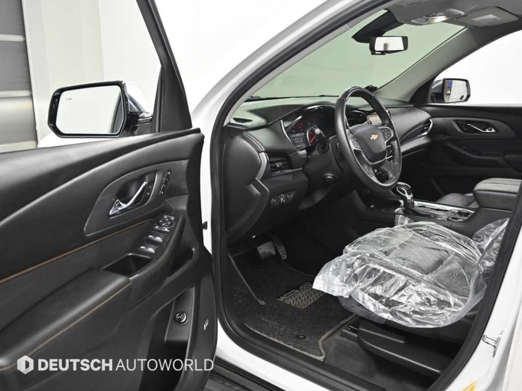 쉐보레 트래버스 3.6 AWD 레드라인 이미지 11