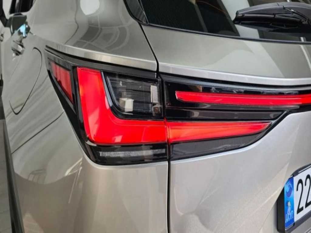 렉서스 NX NX 350h 력셔리 이미지 19