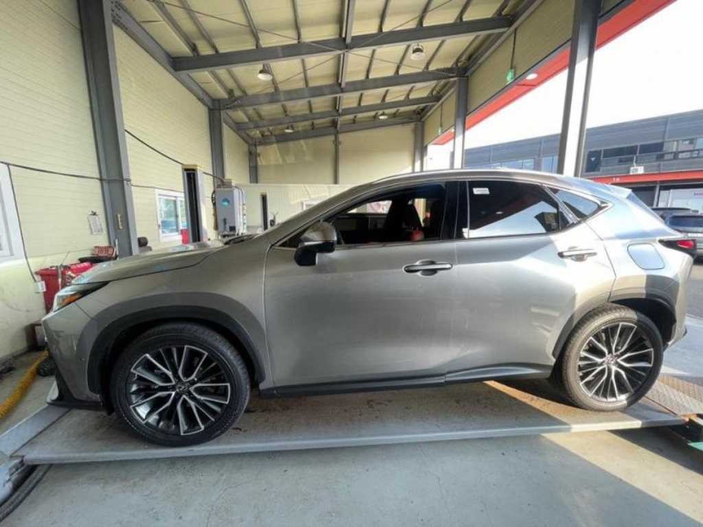 렉서스 NX NX 350h 력셔리 이미지 3