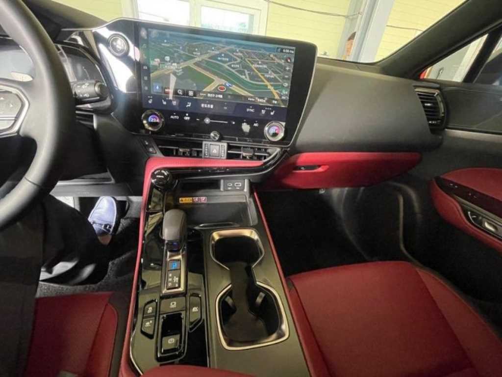 렉서스 NX NX 350h 력셔리 이미지 8
