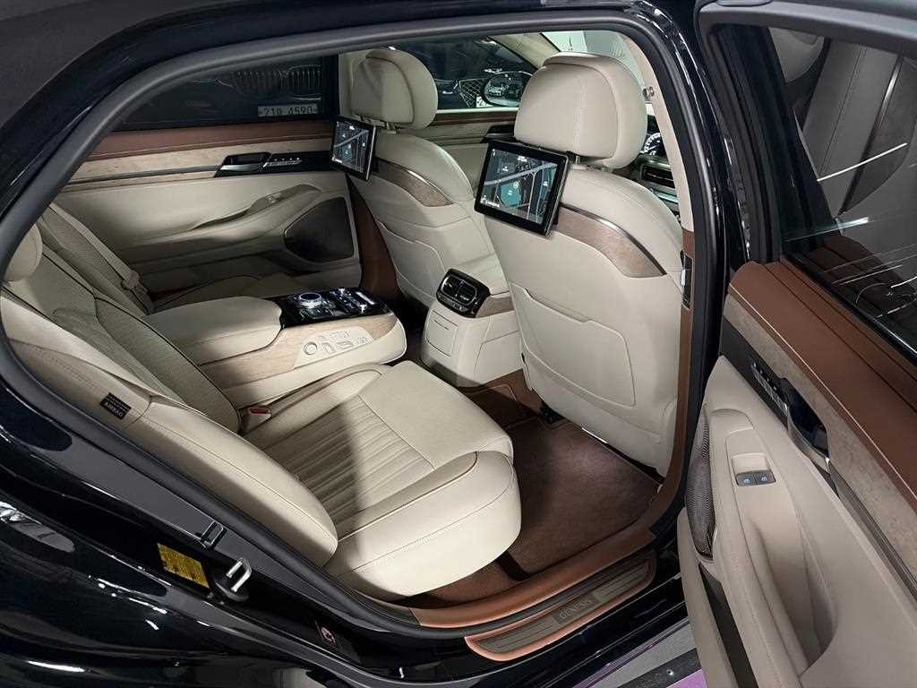 제네시스 G90 5.0 GDI AWD 프레스티지 이미지 16