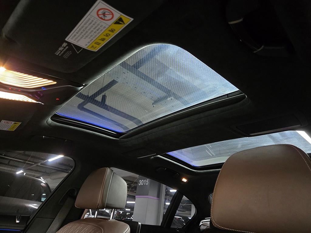 BMW 7시리즈 7시리즈 (G11) M760Li xDrive 이미지 16
