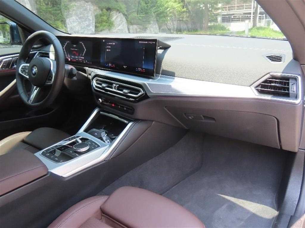 BMW 4시리즈 4시리즈 (G22) 420i 컨버터블 M 스포츠 이미지 16