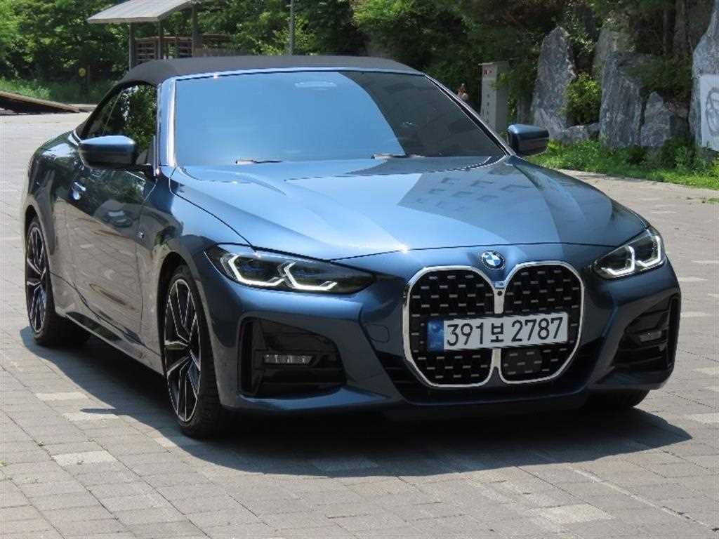 BMW 4시리즈 4시리즈 (G22) 420i 컨버터블 M 스포츠 이미지 2