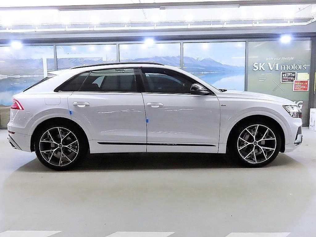 아우디 Q8 50 TDI 콰트로 프리미엄 이미지 3