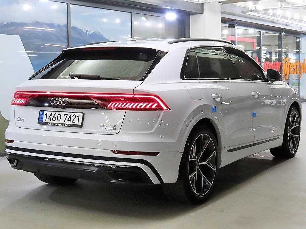 아우디 Q8 50 TDI 콰트로 프리미엄 이미지 4