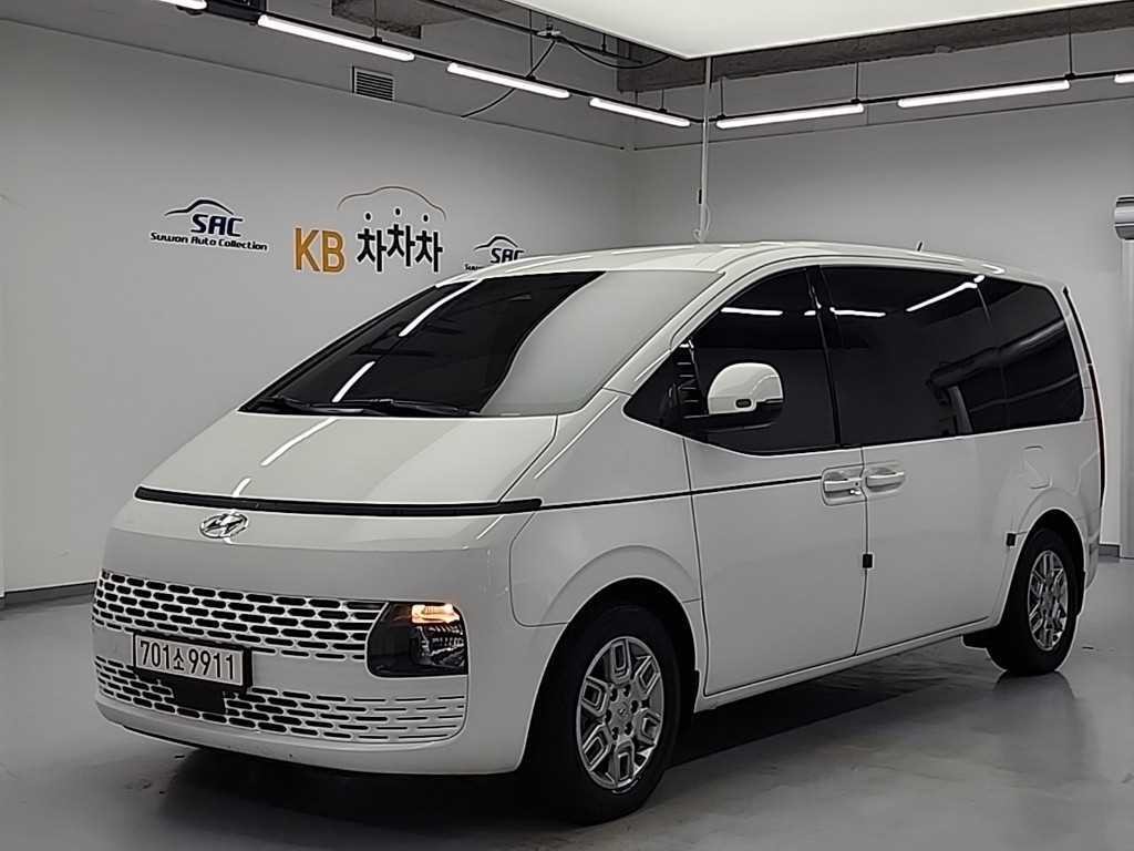 현대 스타리아 4WD 디젤 투어러 모던 11인승 이미지 1