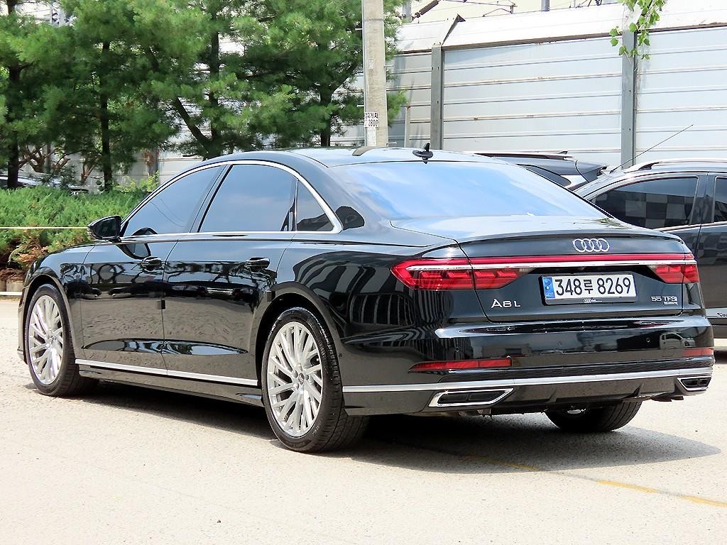 아우디 A8 A8 (D5) 55 TFSI 콰트로 LWB 기본형 이미지 3