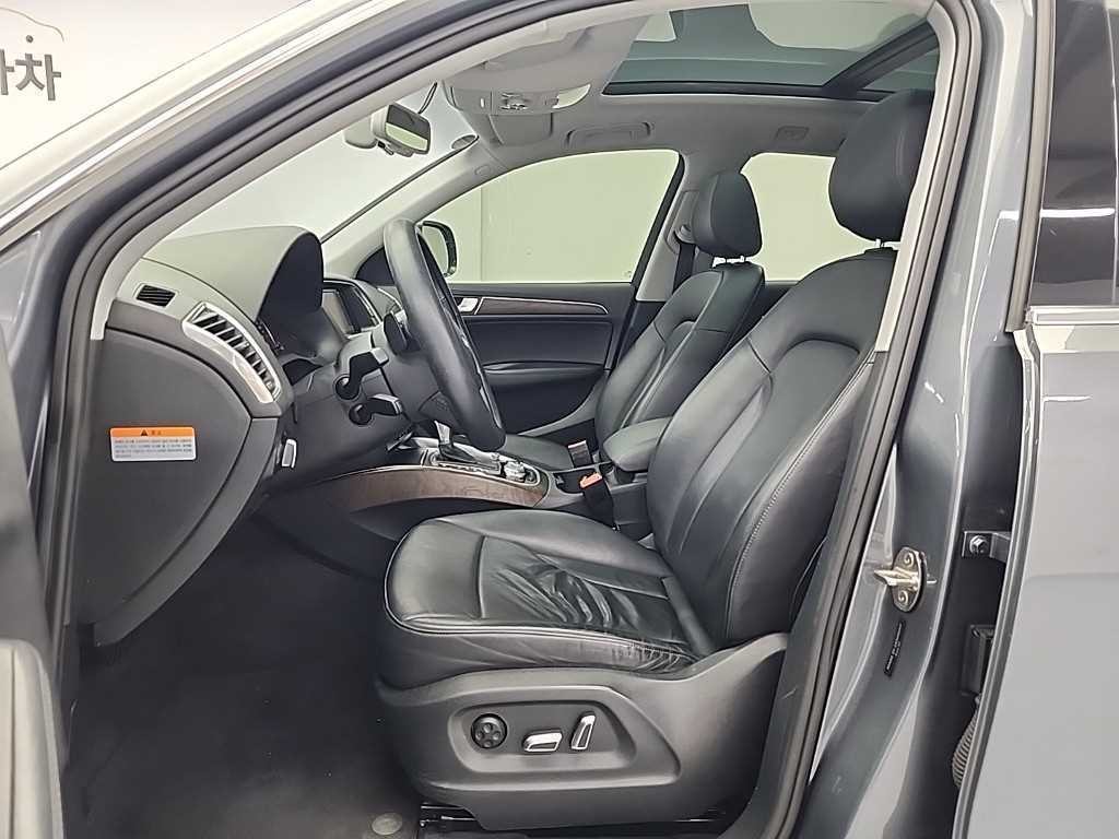 아우디 Q5 45 TDI 콰트로 이미지 11