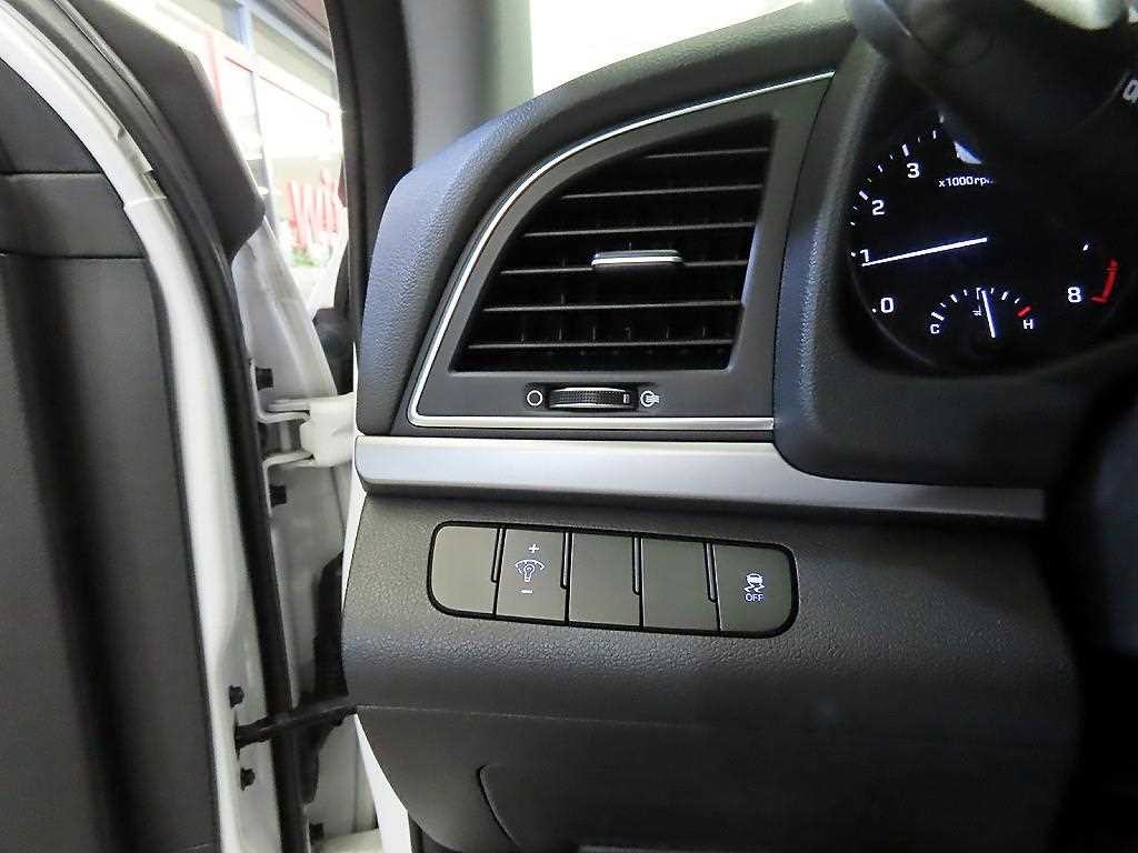 현대 아반떼 아반떼 AD 1.6 GDI 스마트 이미지 17