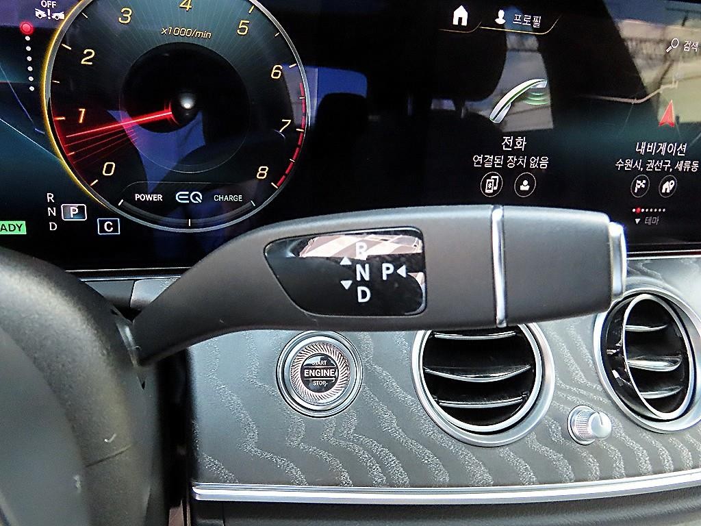벤츠 E 클래스 E-클래스 W213 E350 4MATIC AMG LINE 이미지 11