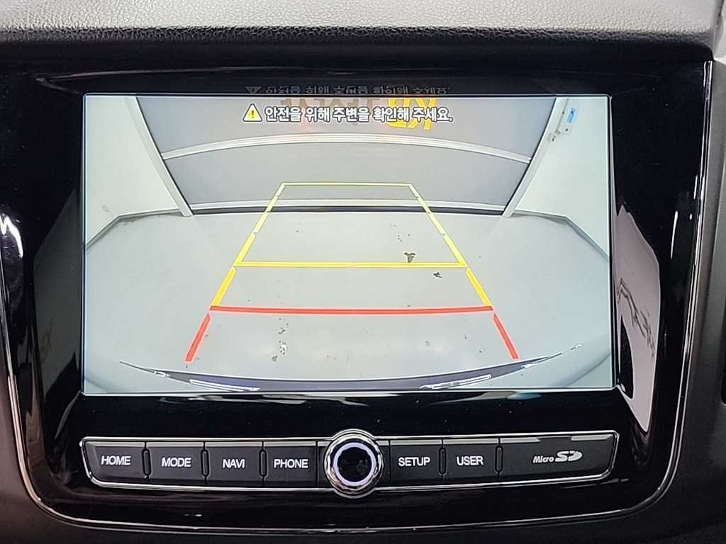 KG모빌리티(쌍용) 렉스턴 더 뉴 렉스턴 스포츠 디젤 2.2 4WD 프레스티지 이미지 16