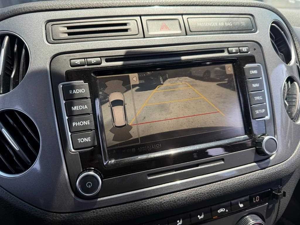 폭스바겐 티구안 뉴티구안 2.0 TDI 프리미엄 이미지 13