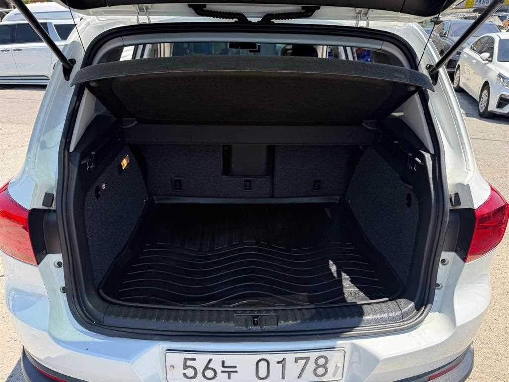 폭스바겐 티구안 뉴티구안 2.0 TDI 프리미엄 이미지 19