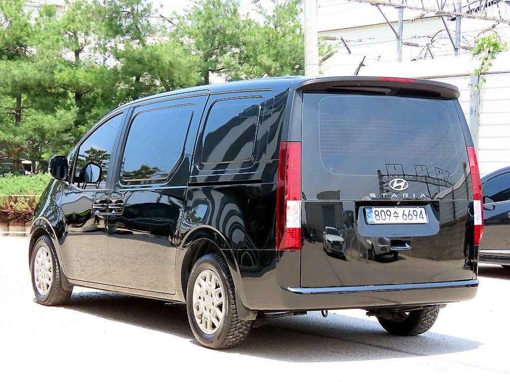 현대 스타리아 2WD 디젤 카고 모던 3인승 이미지 3