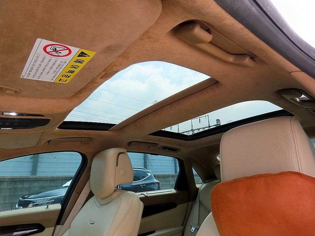 캐딜락 CT6 3.6 플래티넘 AWD 이미지 18
