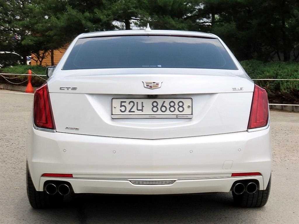 캐딜락 CT6 3.6 플래티넘 AWD 이미지 4