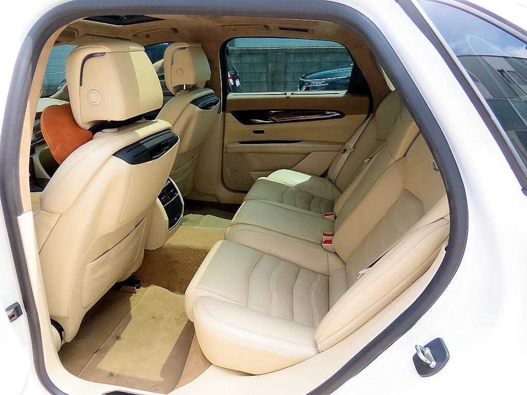 캐딜락 CT6 3.6 플래티넘 AWD 이미지 6
