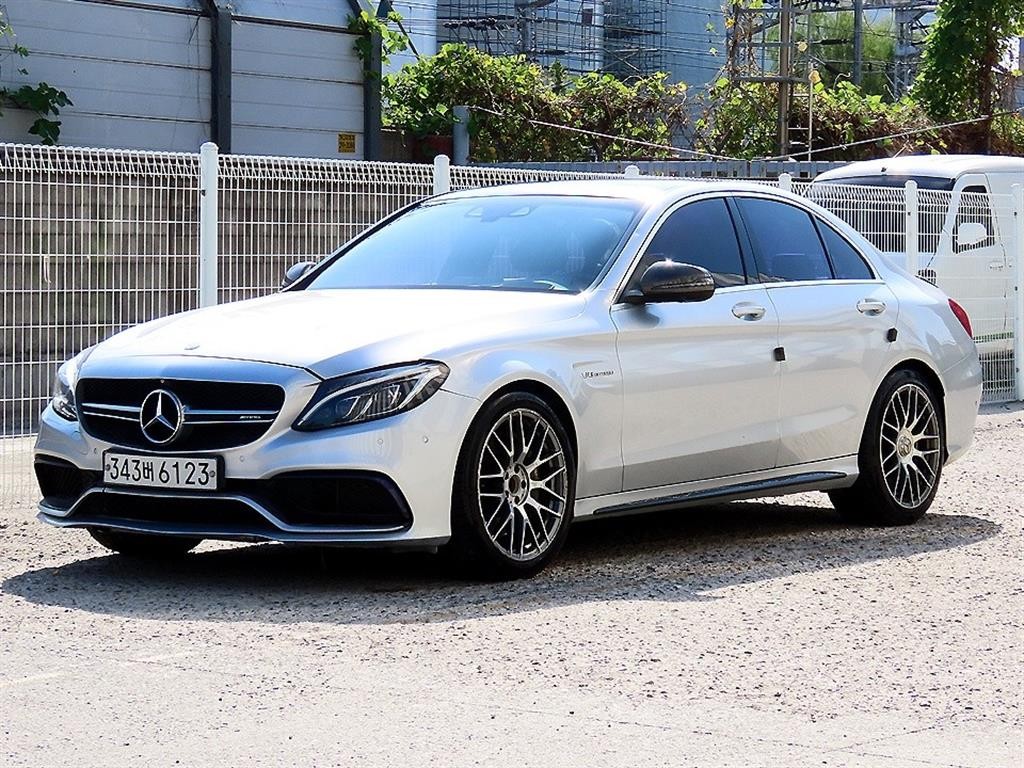 벤츠 C 클래스 C클래스 W205 C63 AMG 이미지 2