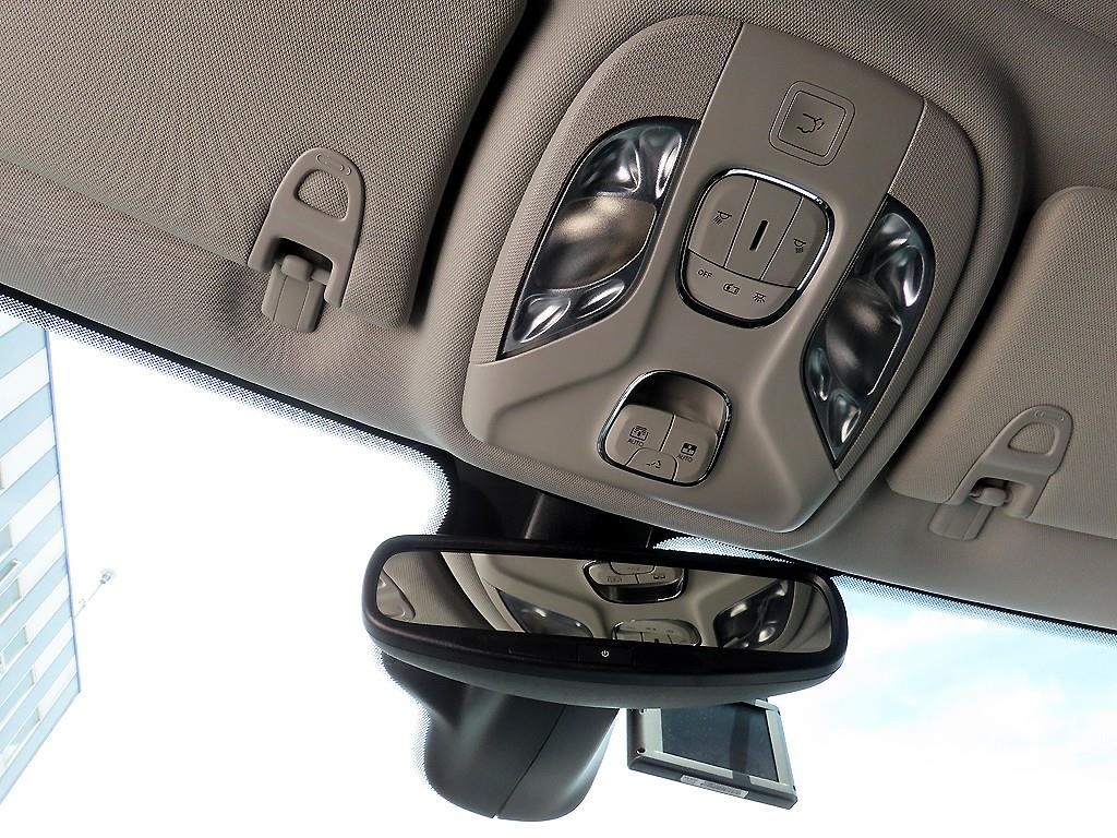 지프 컴패스 컴패스 2세대 2.4 AWD 리미티드 이미지 14