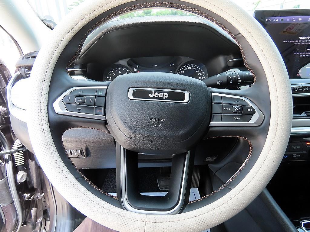 지프 컴패스 컴패스 2세대 2.4 AWD 리미티드 이미지 8
