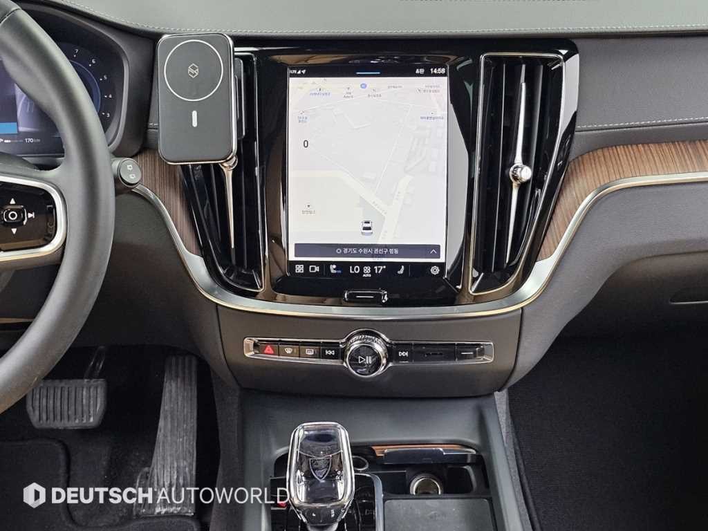 볼보 V60 V60 크로스 컨트리 2세대 2.0 B5 얼티메이트 AWD 이미지 14