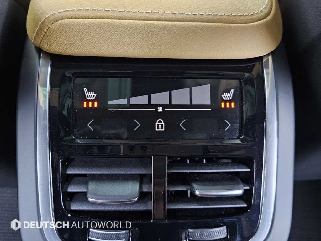 볼보 V60 V60 크로스 컨트리 2세대 2.0 B5 얼티메이트 AWD 이미지 16