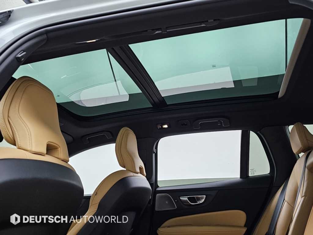 볼보 V60 V60 크로스 컨트리 2세대 2.0 B5 얼티메이트 AWD 이미지 18