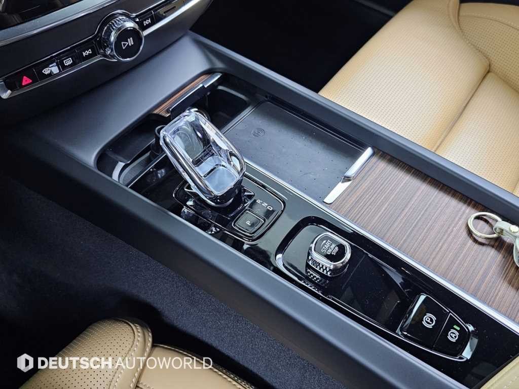 볼보 V60 V60 크로스 컨트리 2세대 2.0 B5 얼티메이트 AWD 이미지 9