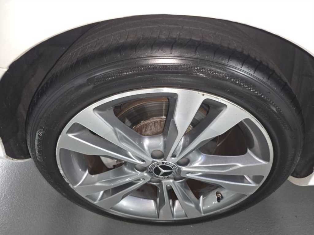 벤츠 C 클래스 C클래스 W205 C200 아방가르드 이미지 18