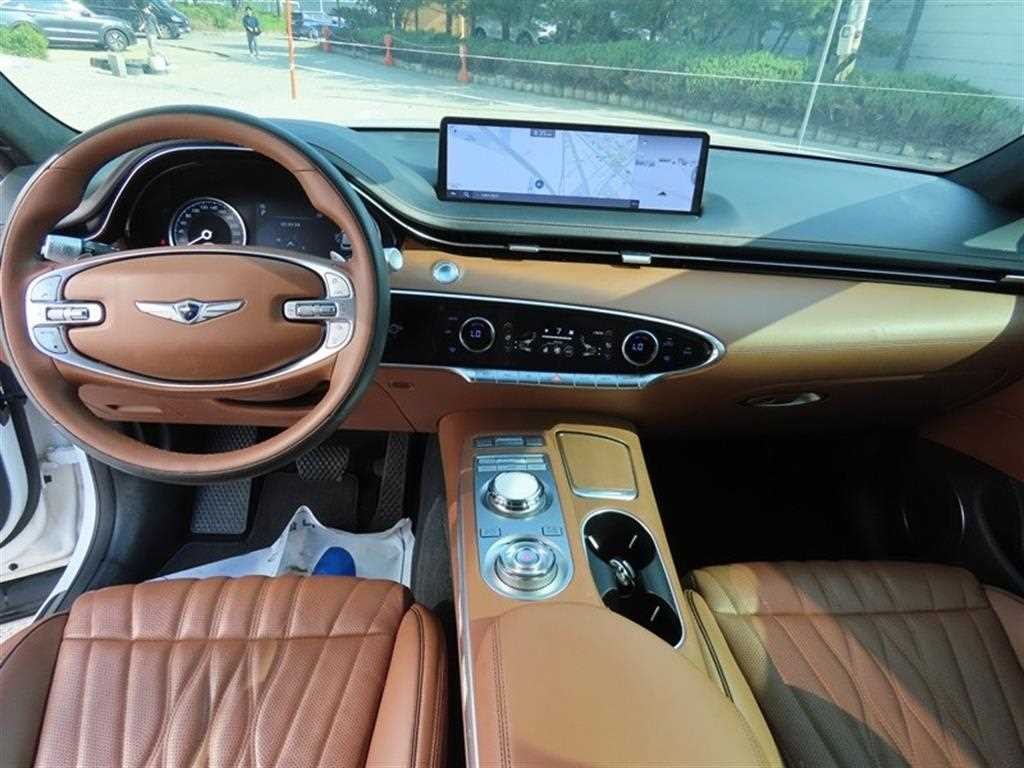 제네시스 GV70 2.2 디젤 2WD 이미지 10