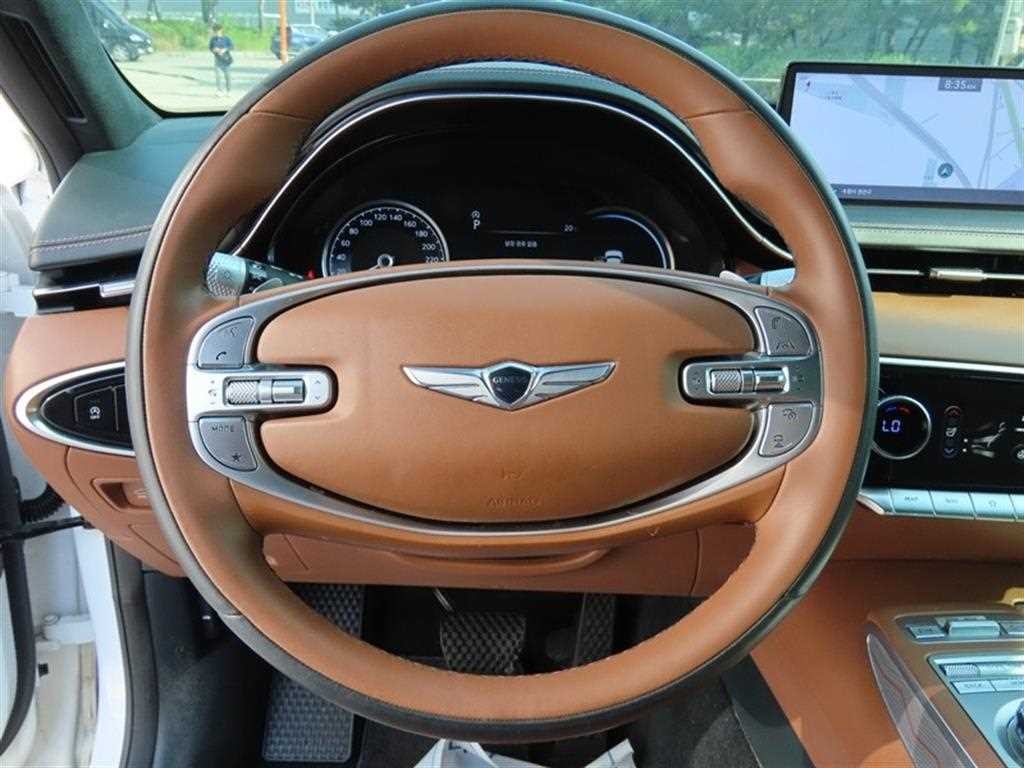 제네시스 GV70 2.2 디젤 2WD 이미지 11
