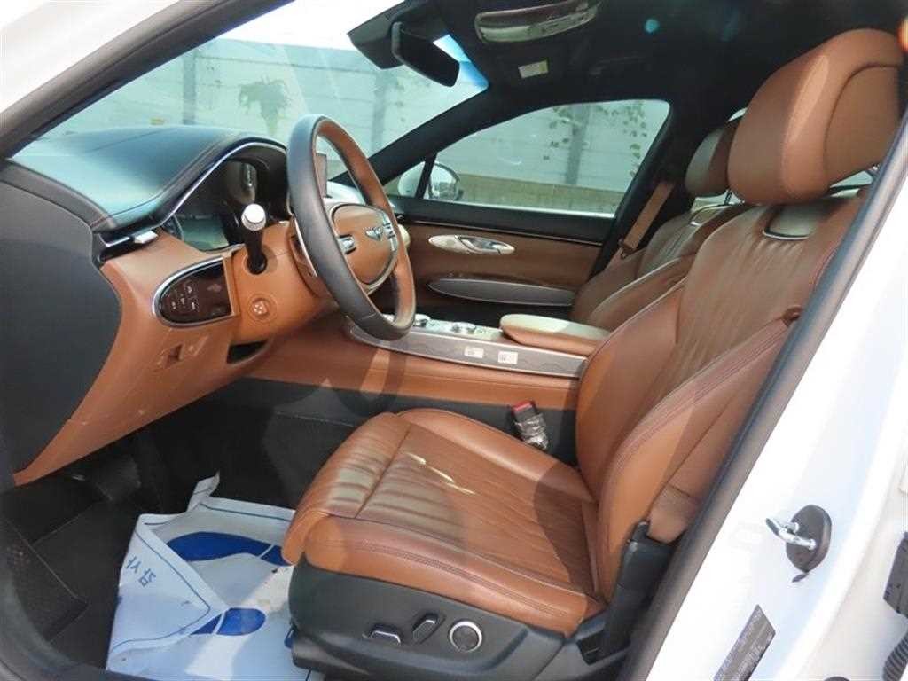제네시스 GV70 2.2 디젤 2WD 이미지 6