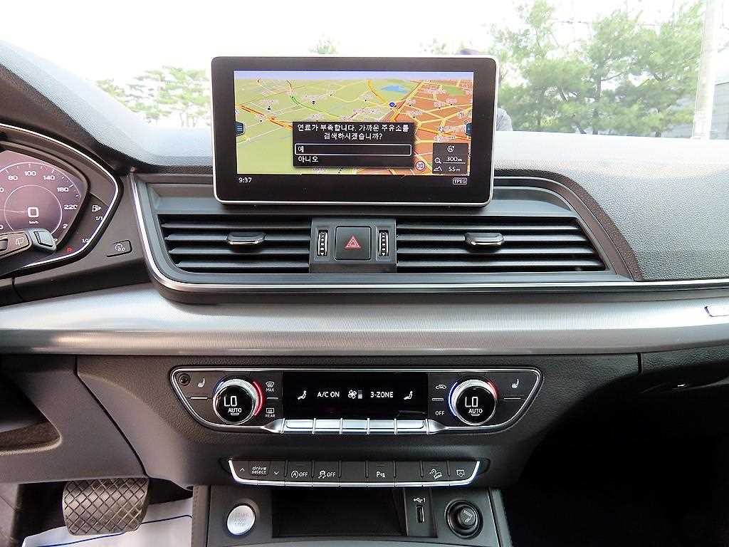 아우디 Q5 Q5 (FY) 45 TFSI 콰트로 이미지 12