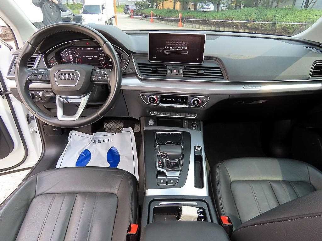 아우디 Q5 Q5 (FY) 45 TFSI 콰트로 이미지 7