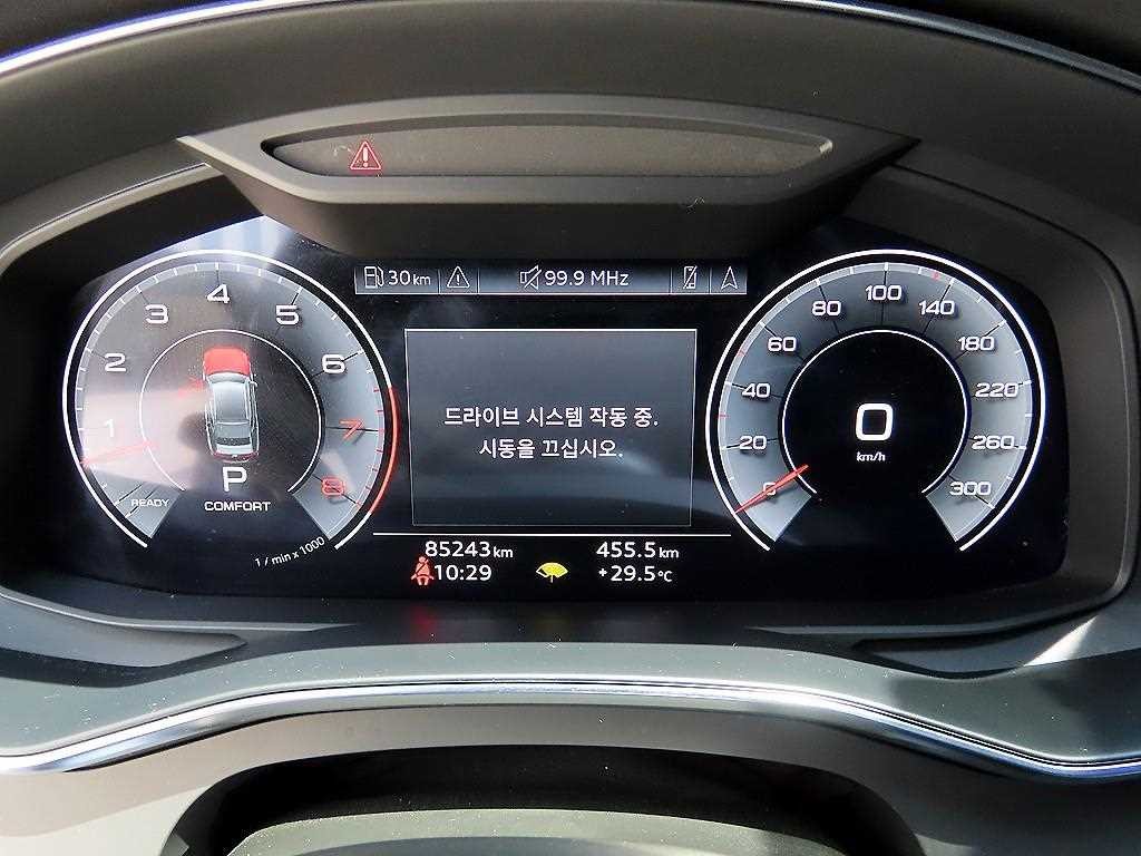 아우디 A7 A7 (4K) 55 TFSI 콰트로 프리미엄 이미지 9