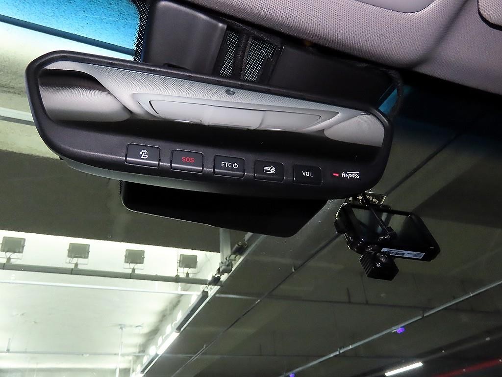 제네시스 G80 3.3 GDI AWD 프리미엄 럭셔리 이미지 17