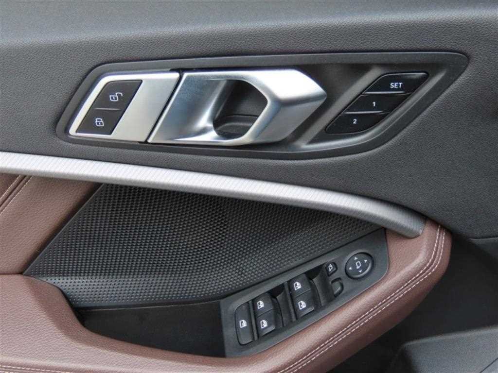 BMW 1시리즈 1시리즈 (F40) 118d M 스포츠 이미지 12