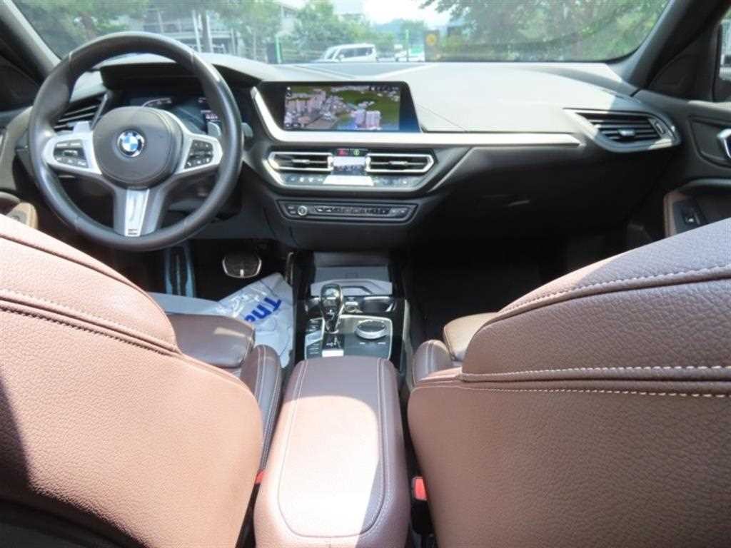 BMW 1시리즈 1시리즈 (F40) 118d M 스포츠 이미지 15