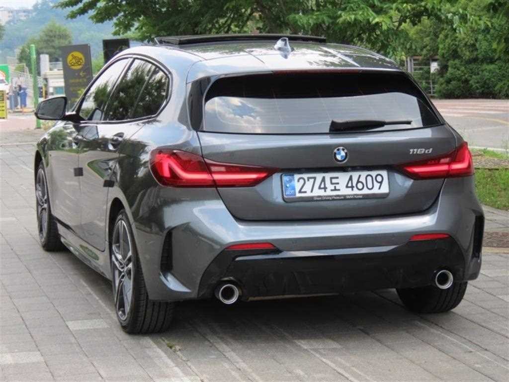 BMW 1시리즈 1시리즈 (F40) 118d M 스포츠 이미지 4