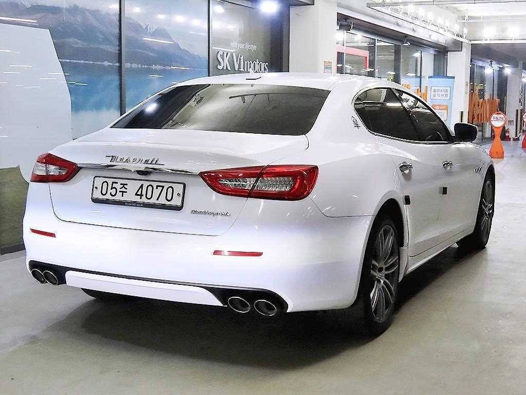 마세라티 콰트로포르테 3.0 V6 그란루쏘 이미지 4