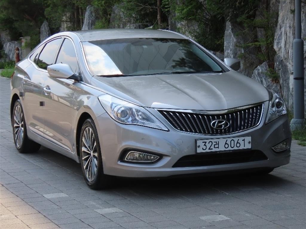 현대 그랜저 그랜저 HG HG300 PREMIUM 기본형 이미지 2