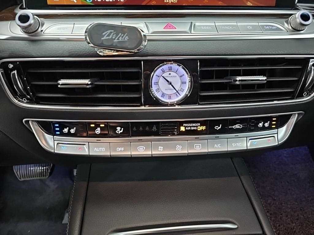 기아 K9 더 K9 3.8 GDI AWD 플래티넘Ⅱ 이미지 10