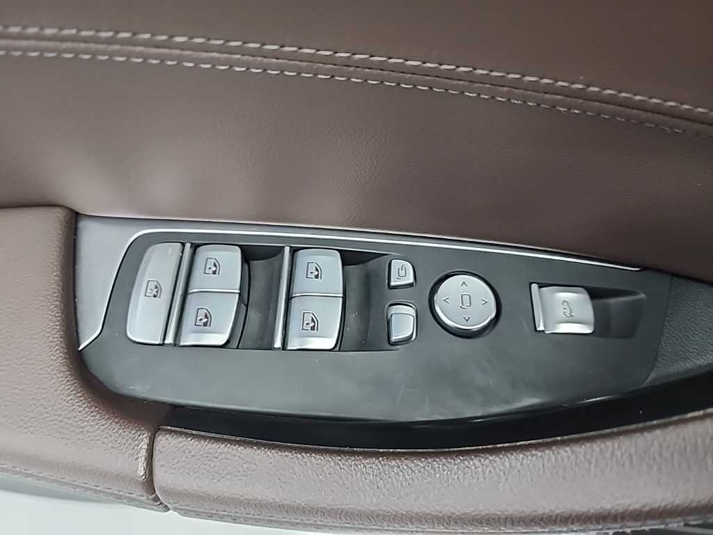 BMW X3 X3 (G01) xDrive 30e M 스포츠 온라인 익스클루시브 에디션 이미지 17